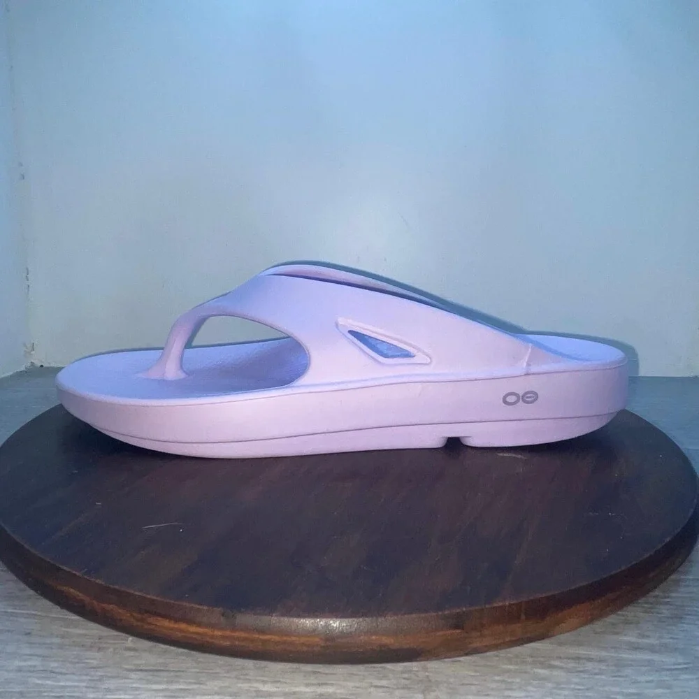 OOFOS OOLALA Flip Flop Men’s Size 12 Thong Recovery Sandals Purple Comfort